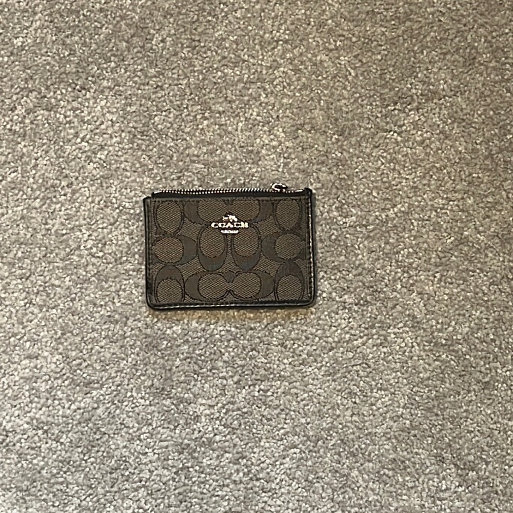 Coach ID case in black